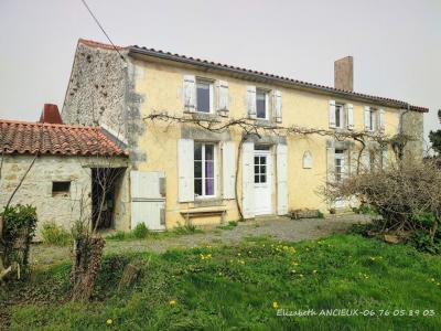 For sale Lussant 13 rooms 396 m2 Charente maritime (17430) photo 1