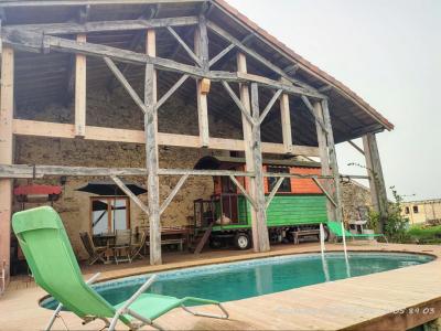 For sale Lussant 13 rooms 396 m2 Charente maritime (17430) photo 2
