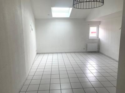 For rent Roanne 1 room 29 m2 Loire (42300) photo 4