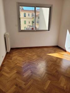 For sale Nice 3 rooms 78 m2 Alpes Maritimes (06000) photo 4