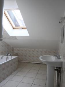 For rent Boussieres 2 rooms 38 m2 Doubs (25320) photo 3