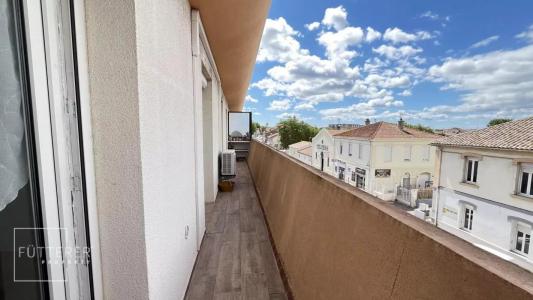 For sale Narbonne 4 rooms 84 m2 Aude (11100) photo 3