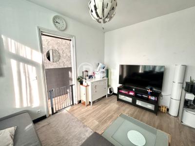 For sale Bassee 7 rooms 93 m2 Nord (59480) photo 2