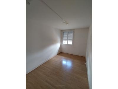 For sale Troyes 2 rooms 42 m2 Aube (10000) photo 2