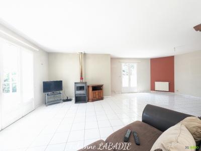 For sale Dax 5 rooms 110 m2 Landes (40100) photo 2