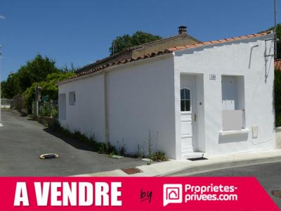 For sale Marennes 2 rooms 34 m2 Charente maritime (17320) photo 0