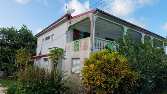 For sale Lamentin 5 rooms 140 m2 Guadeloupe (97129) photo 2