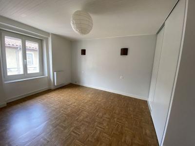Louer Appartement Montbrison 450 euros