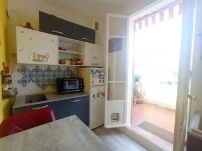 For sale Nice 2 rooms 29 m2 Alpes Maritimes (06000) photo 4