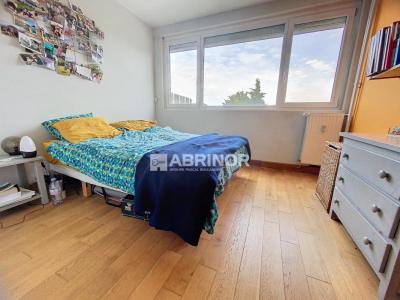For sale Lille 4 rooms 87 m2 Nord (59800) photo 4
