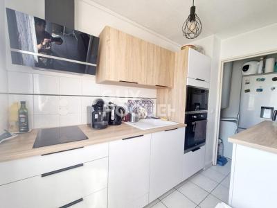 For sale Montpellier 2 rooms 48 m2 Herault (34000) photo 2