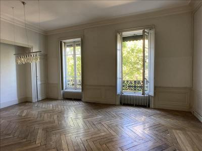 For rent Lyon-3eme-arrondissement 3 rooms 102 m2 Rhone (69003) photo 0
