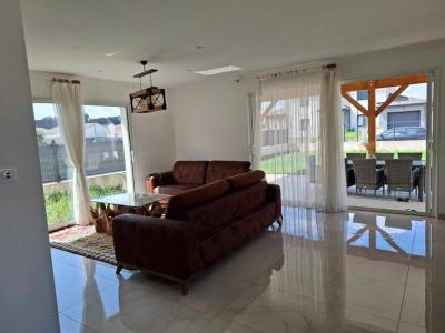 For sale Peronnas 5 rooms 142 m2 Ain (01960) photo 2