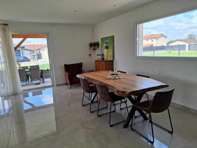 For sale Peronnas 5 rooms 142 m2 Ain (01960) photo 3