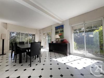 For sale Montpellier 8 rooms 192 m2 Herault (34070) photo 2