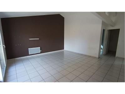 Annonce Location 3 pices Appartement Chambeon 42