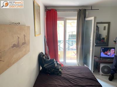 For sale Montpellier Place Salengro 1 room 22 m2 Herault (34090) photo 0