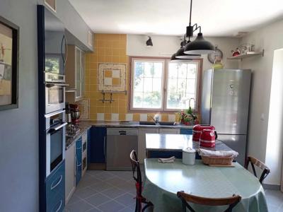 For sale Plouedern 6 rooms 147 m2 Finistere (29800) photo 4