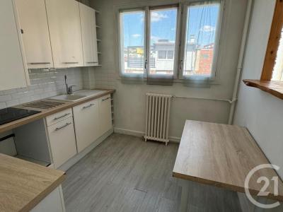 For sale Fontenay-sous-bois 2 rooms 42 m2 Val de Marne (94120) photo 3