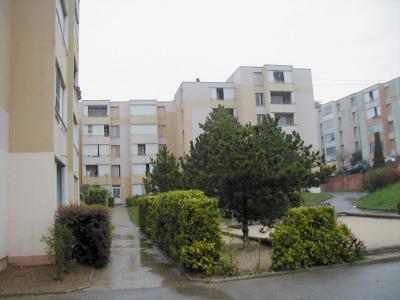 Louer Appartement 86 m2 Carpentras