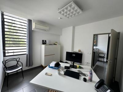 For rent Saint-paul 158 m2 Reunion (97460) photo 1