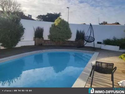 For sale 8 rooms 168 m2 Charente maritime (17590) photo 0