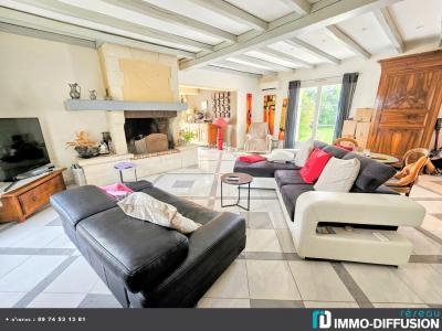 For sale 6 rooms 150 m2 Charente maritime (17440) photo 0
