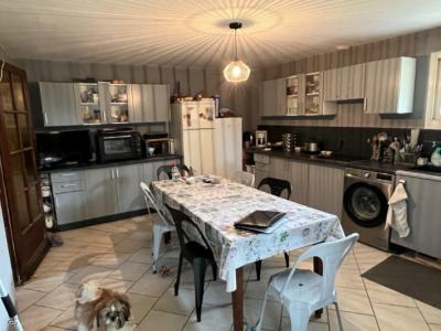 For sale Nanteuil-en-vallee 7 rooms 180 m2 Charente (16700) photo 4