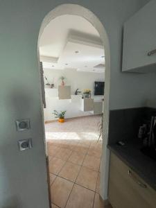 For sale Six-fours-les-plages 4 rooms 81 m2 Var (83140) photo 2