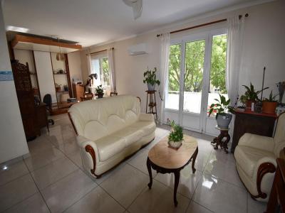 For sale Seyne-sur-mer 4 rooms 74 m2 Var (83500) photo 0