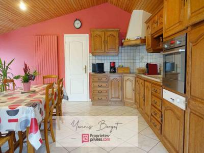 For sale Essarts 6 rooms 135 m2 Vendee (85140) photo 4