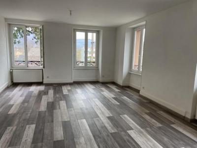 Louer Appartement 91 m2 Giromagny