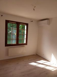 For rent Bourges 3 rooms 98 m2 Cher (18000) photo 4