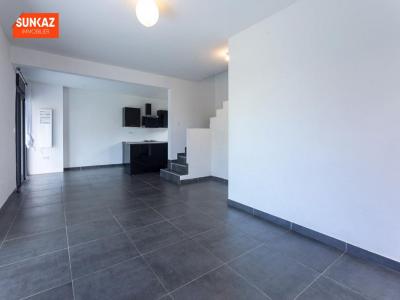 For rent Tampon 3 rooms 70 m2 Reunion (97430) photo 2
