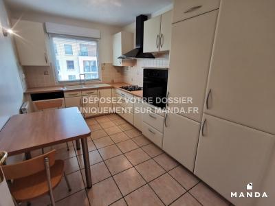 For rent Bron 4 rooms 90 m2 Rhone (69500) photo 1