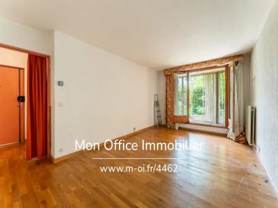 For sale Aix-en-provence 3 rooms 72 m2 Bouches du Rhone (13090) photo 2