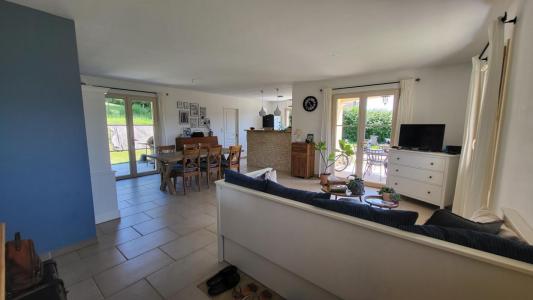 For sale Bergerac 4 rooms 98 m2 Dordogne (24100) photo 3