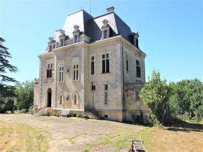 For sale Pons 15 rooms 496 m2 Charente maritime (17800) photo 1