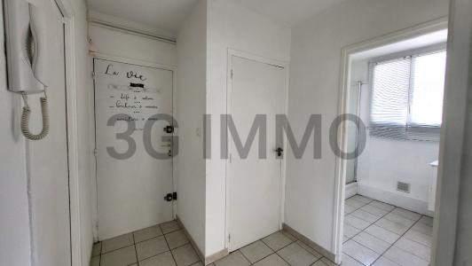 For sale Uzes 4 rooms 70 m2 Gard (30700) photo 2