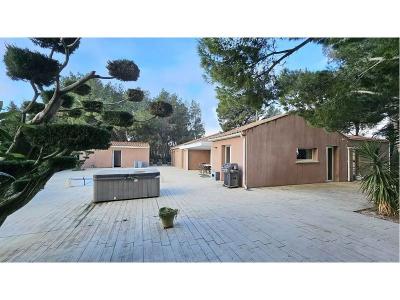 For sale Narbonne 6 rooms 162 m2 Aude (11100) photo 2