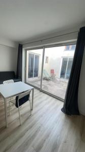 For rent Lyon-8eme-arrondissement 1 room 16 m2 Rhone (69008) photo 2