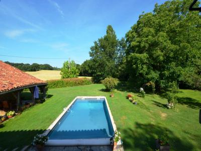 For sale Aujan-mournede COURRENSAN 8 rooms 329 m2 Gers (32300) photo 1
