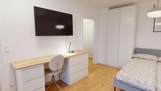 For rent Paris-8eme-arrondissement 1 room 23 m2 Paris (75008) photo 1