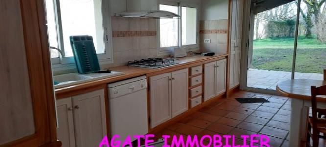 For rent Villandraut 6 rooms 166 m2 Gironde (33730) photo 1