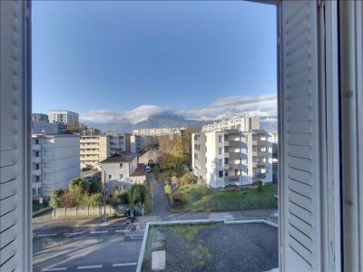 For rent Grenoble 1 room 61 m2 Isere (38100) photo 1