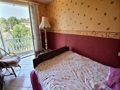 For sale Saint-sauvant 5 rooms 115 m2 Charente maritime (17610) photo 4