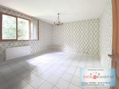 For sale Macon 5 rooms 122 m2 Saone et loire (71000) photo 2