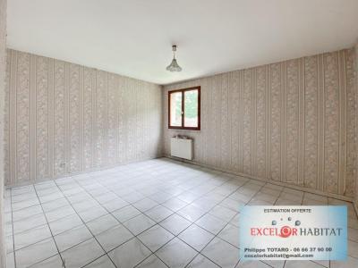 For sale Macon 5 rooms 122 m2 Saone et loire (71000) photo 3