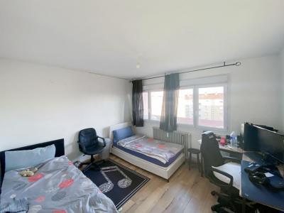 For sale Macon 4 rooms 87 m2 Saone et loire (71000) photo 3