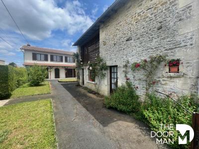 For sale Saint-maixent-l'ecole 5 rooms 156 m2 Deux sevres (79400) photo 0